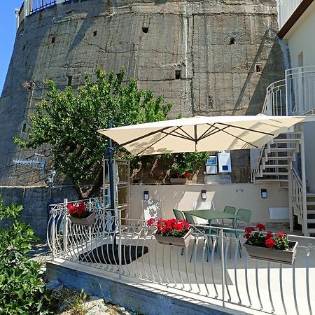 Vila Casa Mylai Castelmola Exteriér fotografie